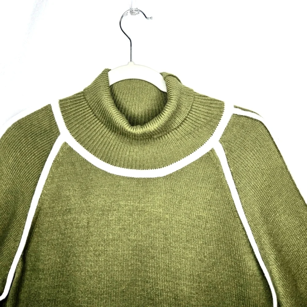 Evaless turtleneck Sweater. Green. XL